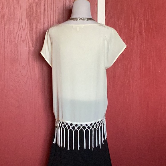 New 100% Silk Cream Cap Sleeve Blouse with tags - Picture 2 of 5